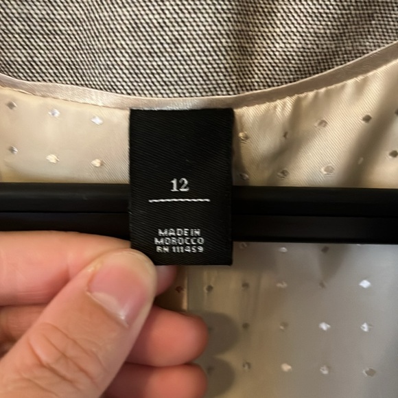 White House Black Market 3/4 Sleeve Ruffle Blazer 12 - Picture 4 of 16